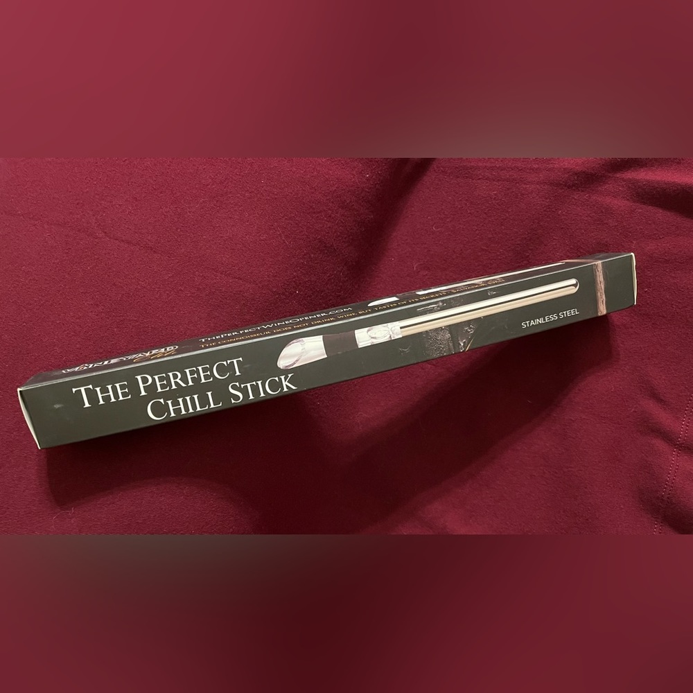 The Perfect Chill Stick for Wine - NWOT